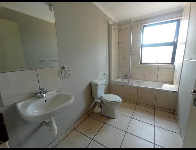 2 BEDROOM PROPERTY TO RENT IN FERNDALE